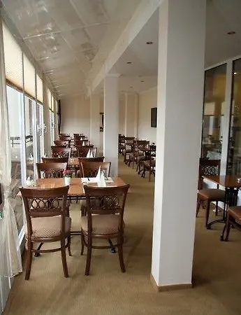 Am Hotel Grömitz