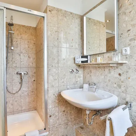 Am Hotel
